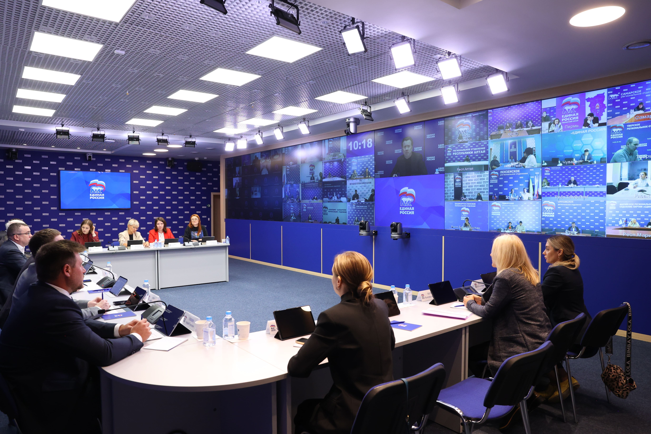 РКФ приняла участие в круглом столе «Региональные инициативы в сфере ответственного обращения с животными» РКФ приняла участие в круглом столе «Региональные инициативы в сфере ответственного обращения с животными»