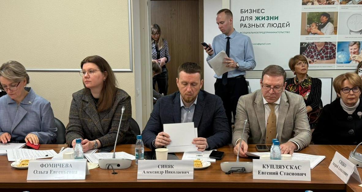 РКФ: комплексный подход к построению современной конструкции информационно-просветительской работы в области собаководства РКФ: комплексный подход к построению современной конструкции информационно-просветительской работы в области собаководства